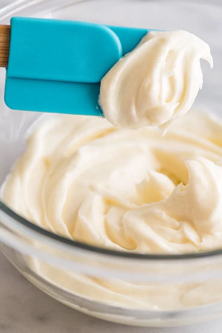 Master Small Batch Cream Cheese Whipped Cream: 4 Ingredients, Big Flavor